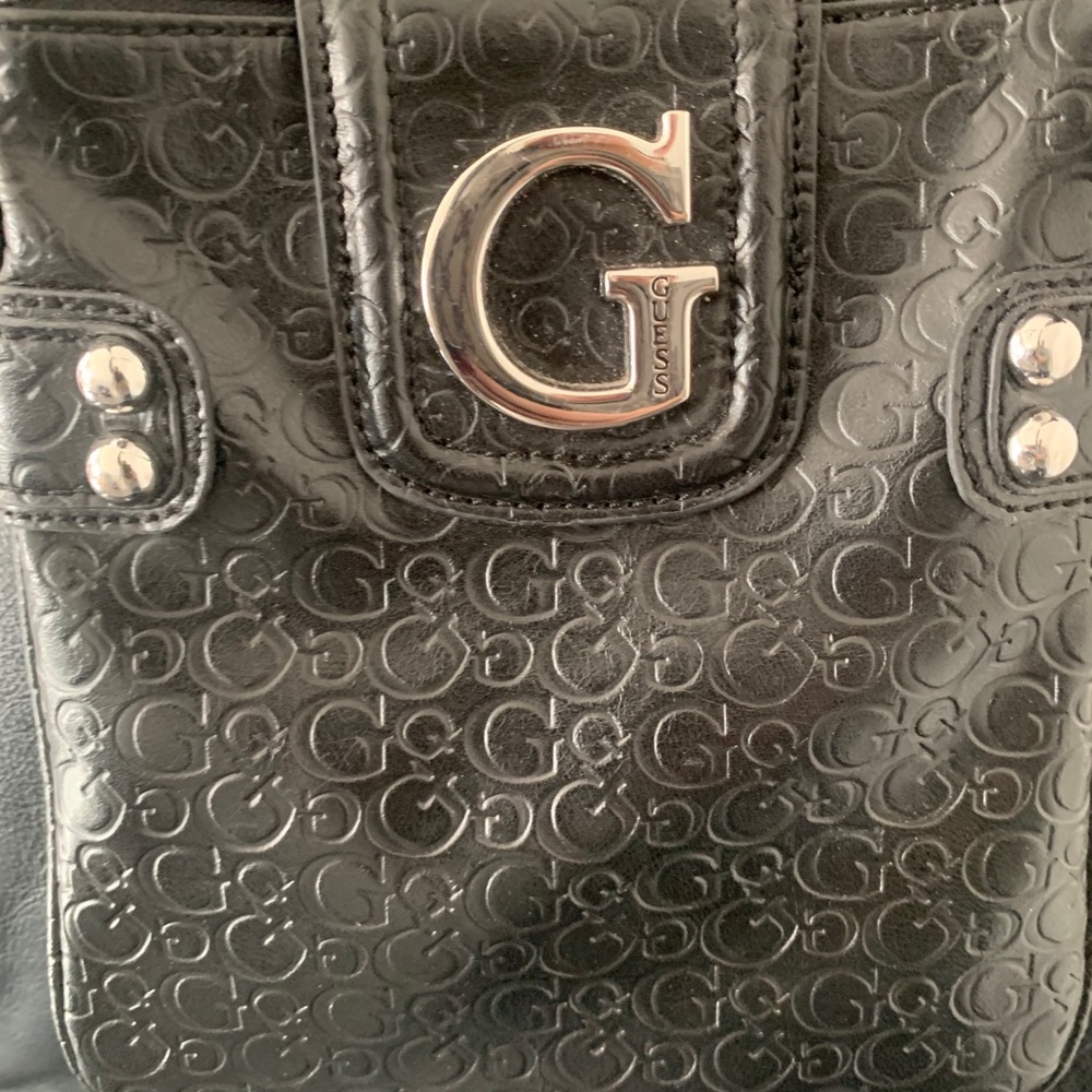 Guess Satchel - Picture 3 of 4
